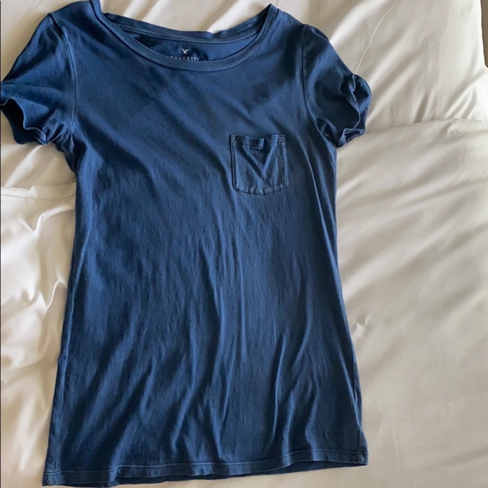 American Eagle Blue t-shirt